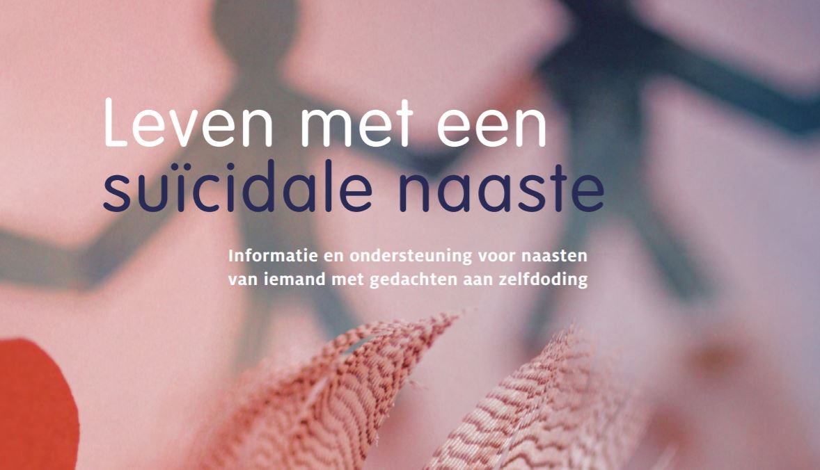 Elk jaar doen 50.000 mensen in NL een poging tot #zelfdoding. Mensen met naasten die hen zien worstelen met het leven; en zij worstelen mee. @MINDypsilon maakte voor hen de brochure ‘Leven met een suïcidale naaste’, vol info, ervaringen en tips. Gratis via ypsilon.org/leven-met-een-…
