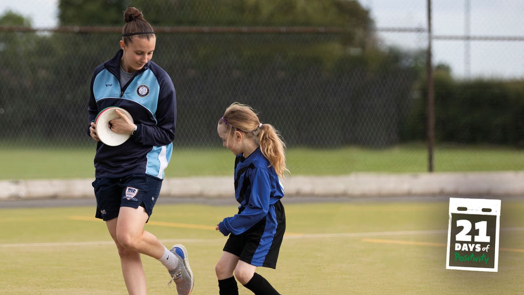 BirminghamFA's tweet image. 2️⃣1️⃣ Days of Positivity 🙌

Get a boost ahead of January 2021 by signing up to #21DaysOfPositivity!

You’ll get 6 emails packed with fresh thinking and insights from expert coaches at the @FA Education Team.

More ➡ bit.ly/3qAl6Xq
