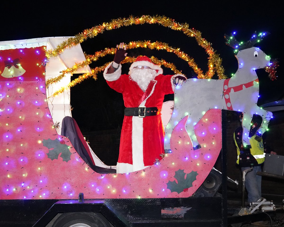 Tonights Santa visit is confirmed!

Santa will visit the Cranleigh Mead area from 6pm
DON’T FORGET COVID RULES: SANTA IS NOT ALLOWED TO HAND OUT GIFTS Don’t worry Santa will visit all good children again on Christmas Eve!