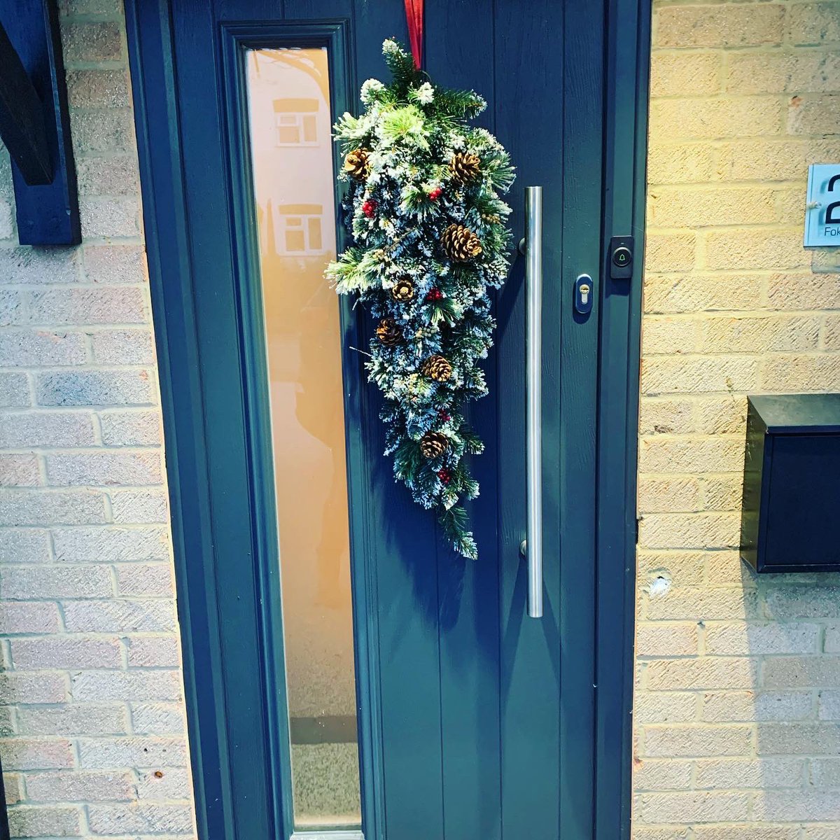 A selection of our Christmas @solidorltd installations to get you in the festive mood. Have you decorated your @solidorltd this Christmas? We’d love to see it.