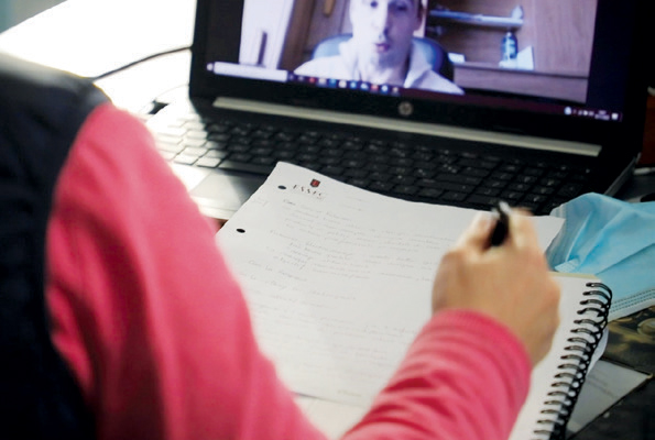 Marie Gailliot, administratrice, partage son retour d'expérience sur la formation #Sénèque, un cycle de #formation de #gouvernance des #coopératives agricoles et agroalimentaires, qu'elle a suivie cette année. #VIVESCIAlive CC <a href="/lacoopagricole/">La Coopération Agricole</a>