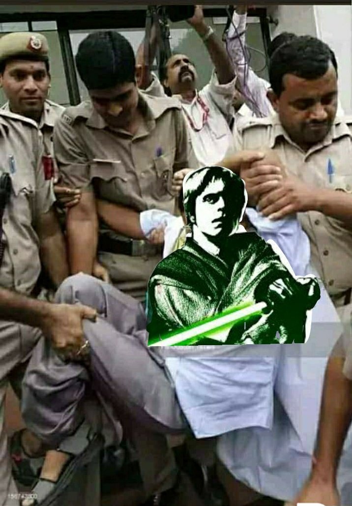 Proud_Pandey's tweet photo. @BaligaKethan @RwSanatani @jbelieveinkarma @ForceUser96 @Twitter #Police please arrest #ForceUser !!
Ye logo k sath fraud kr rha h 😶 https://t.co/xvSr4Ayg75