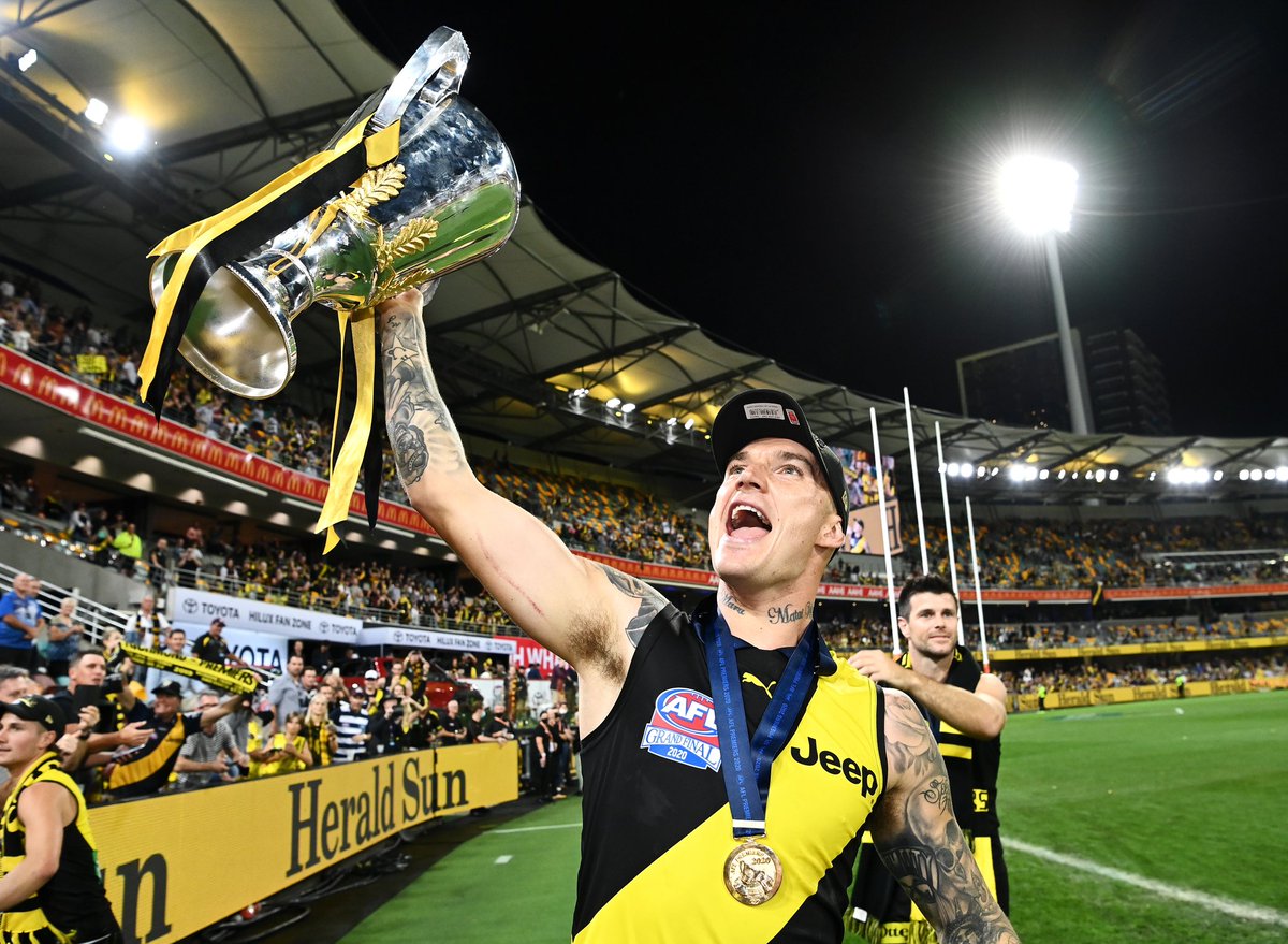 Dusty is only hated purely because of the team he plays for, he's never done anything to warrant hate at all, always classy and humble when talking to media, yes the media hype him like he's god and it's annoying buy gotta understand it as he's one of the great big time players