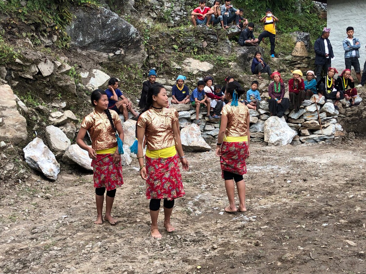 युवा नेपालीलाई मौसम परिवर्तनको बच्चाहरूको अनुभवहरूमा पुस्तक आवश्यक छ। यदि तपाईं नेपालमा हुनुहुन्छ र रुचि राख्नुहुन्छ भने, कृपया सम्पर्कमा रहनुहोस्। तपाइँ अंग्रेजी बोल्नु आवश्यक छैन। <a href="/DinanathB/">Dinanath Bhandari</a> <a href="/DhakalSaurav/">Saurav Dhakal</a> <a href="/himal443/">EcoHimal Nepal</a> <a href="/AneesaAnisha/">Anisha Kharel</a> #Nepal #ClimateChange