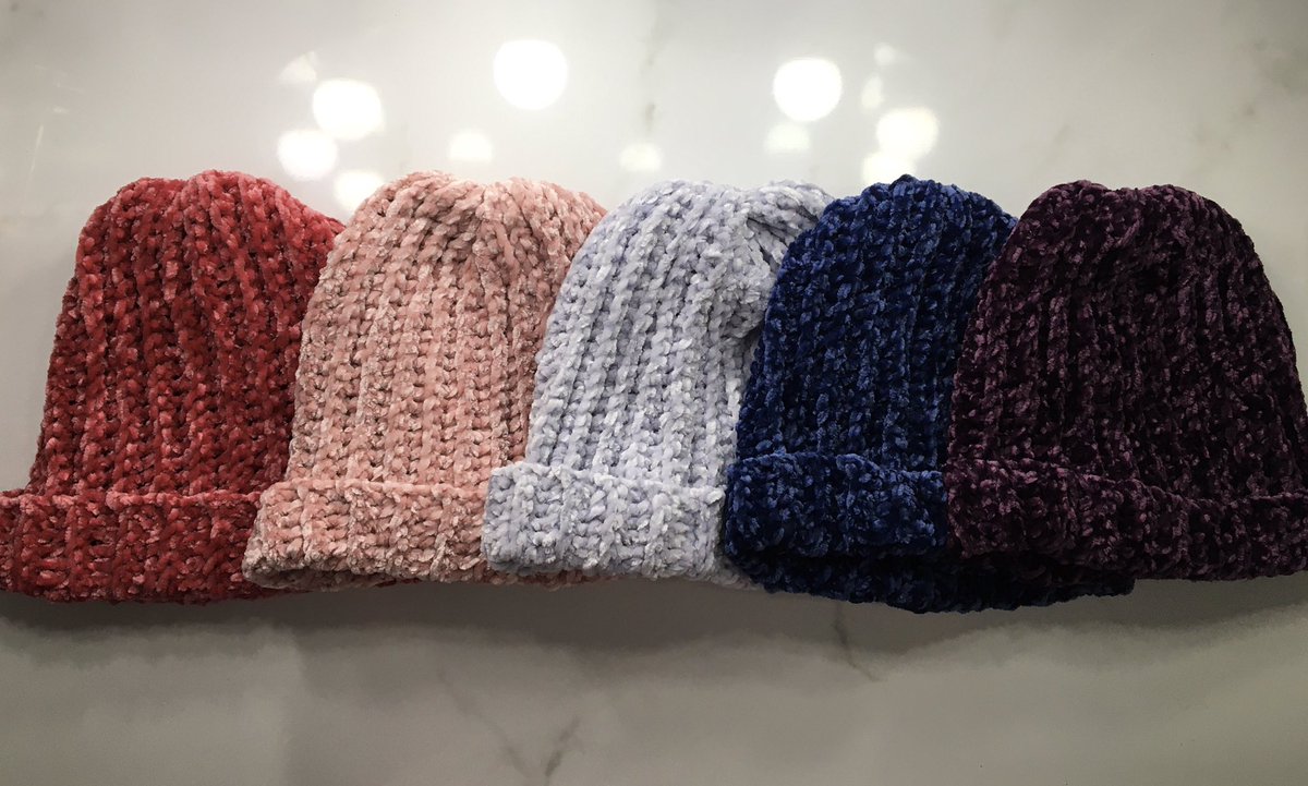 lunabellthreads tweet picture