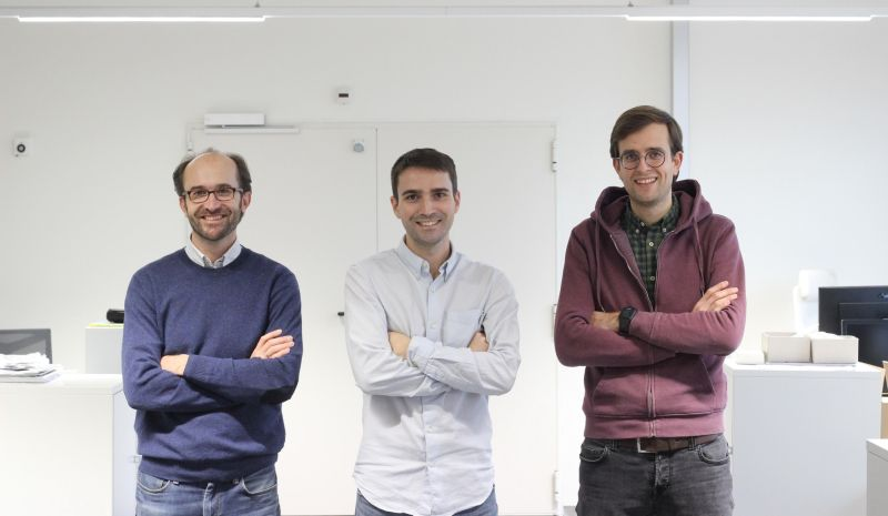 Miraculous Miraex: founders Nicolas Abelé, Clément Javerzac-Galy &amp; Karel Dumon reach third and final stage of Venture Kick, winning CHF 150,000.
Applause for an incredibly accelerating startup from EPFL Innovation Park!
Read: venturekick.ch/Miraex-wins-CH… 
#VentureKick
