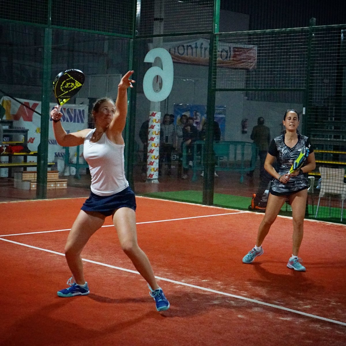 vamospadel's tweet photo. Campeonas y subcampeonas de los Internacionales de Córdoba de la @faponline #ABS10000
🏆 #MartaCaparrós y #AnaFenándezdeOssó
🥈#AlbaIzquierdo y #AinhoaRico
Pronto podrás ver la final en nuestro canal de You Tube.
#vamospadel 👇🎥📺 https://t.co/Dpw9eCc8WF