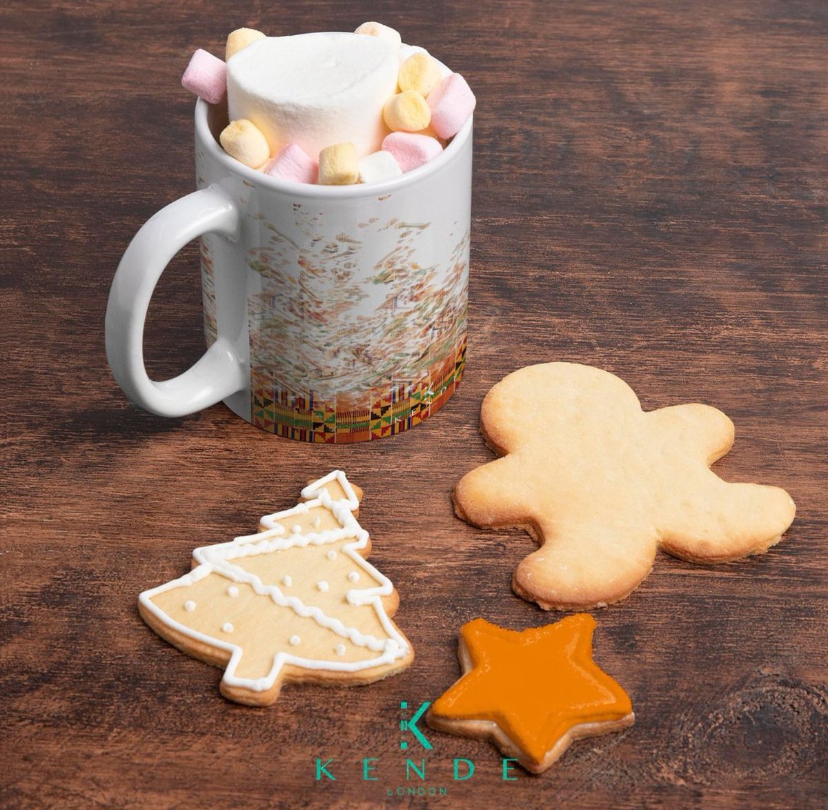 KendeLDN's tweet photo. A cup of Christmas, 10 days to go!! #mugs #hotchocolatemug #kende #kenteprint #merrychristmas
#kitchendecorideas #gifts #coffeelover #sweettoothforever #cakesicles #africanprint #ghana #marshmallows #biscuits #christmastree #favouritemug #fomo https://t.co/oSLLmCcO1j