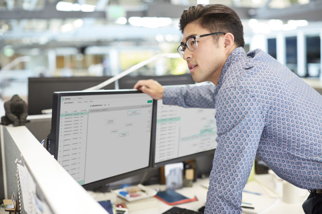 TonyShortland's tweet photo. 'Sign up for our 1-day virtual instructor-led course on how to deploy, configure, and use HPE OneView with HPE ProLiant ML/DL systems and receive access to our new course on how to install OneView. Register by Jan 31 for sessions through Feb 28' https://t.co/WBuWnJs0Fl https://t.co/xIMEtkdMPY
