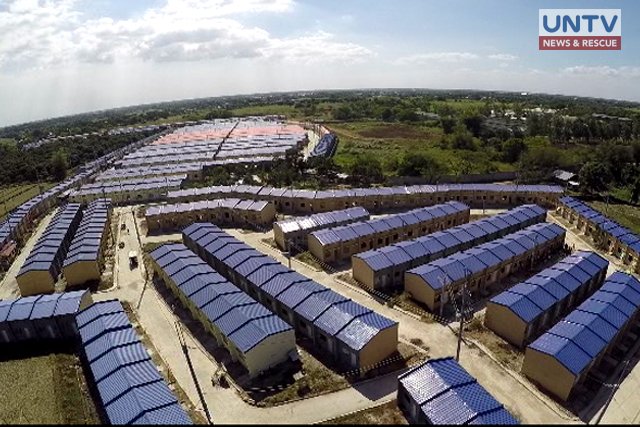 About 1,700 housing units in Bulacan intended for personnel of the Armed Forces of the Philippines (AFP) and Philippine National Police (PNP) are yet to be occupied by soldiers and cops. This has been the report of the National Housing Authority (NHA)  https://www.untvweb.com/news/nha-plans-construct-housing-units-soldiers-police-near-camps/
