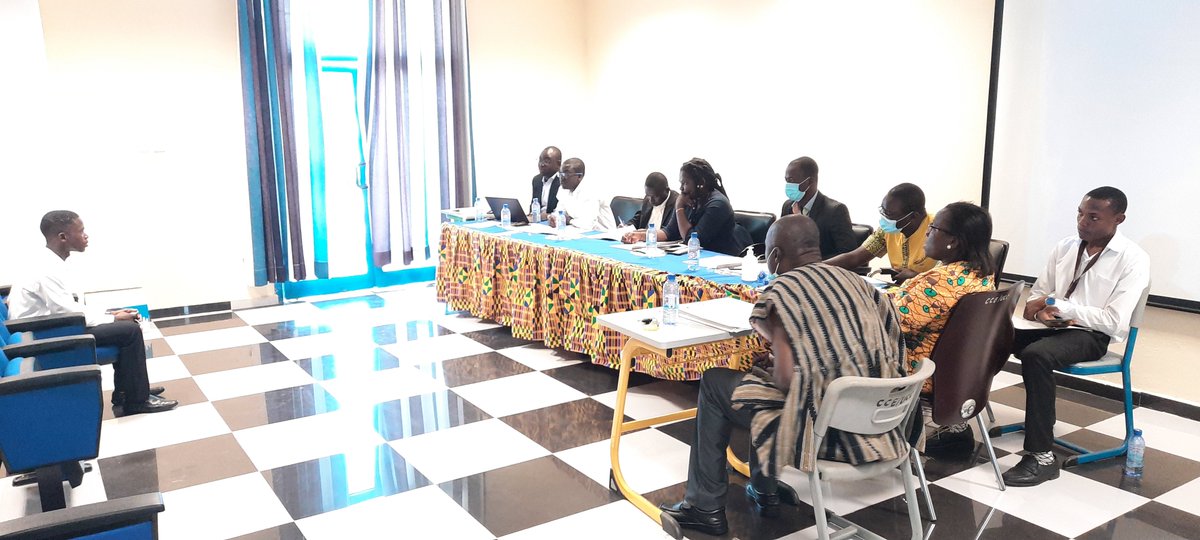 sopps_ucc's tweet image. SoPPS-UCC panelist interviewing the 2020 level 100 applicant. #SoPPS-UCC #UCC #UniversityofCompetitiveChoice #