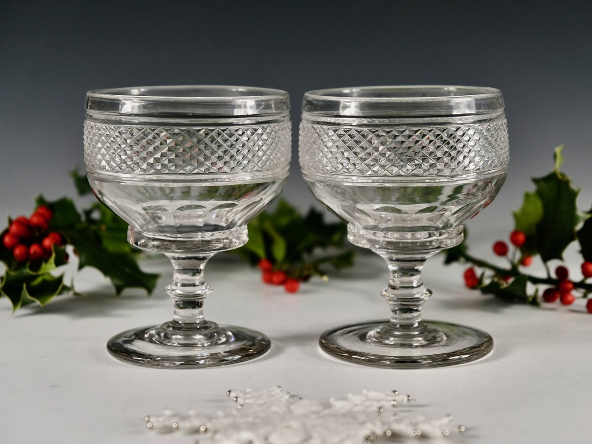 MarrisRobert's tweet photo. Pair of Irish rummers c1820 #antiquewineglass #antiqueIrishglass #Irishglass #19thcenturyglass #rummers #wineantiques #marrisantiques #bada #forsale https://t.co/HBx9Q74FEp