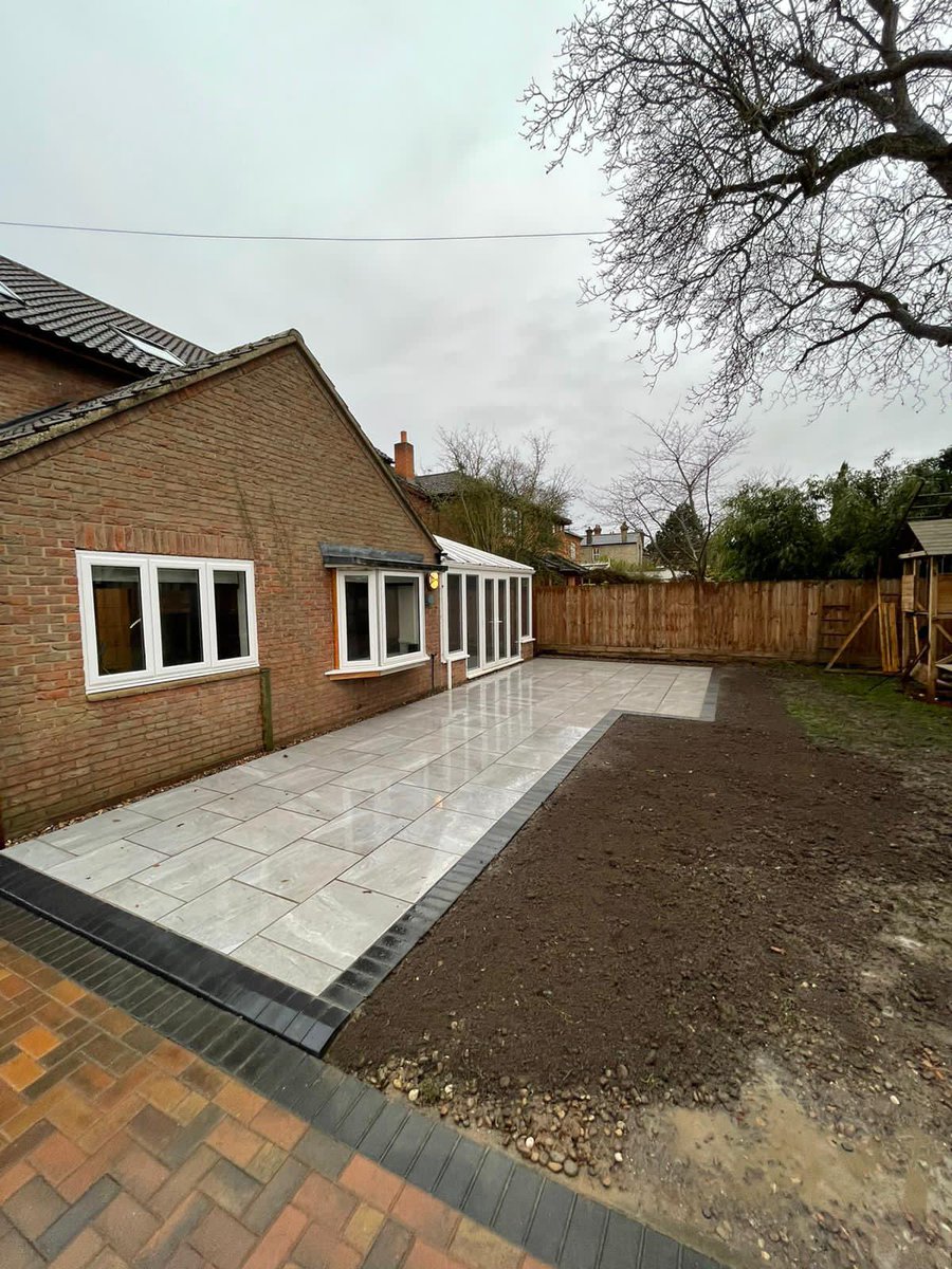CamBlockPaving's tweet image. Patio finished in Cambridge last week fantastic results...