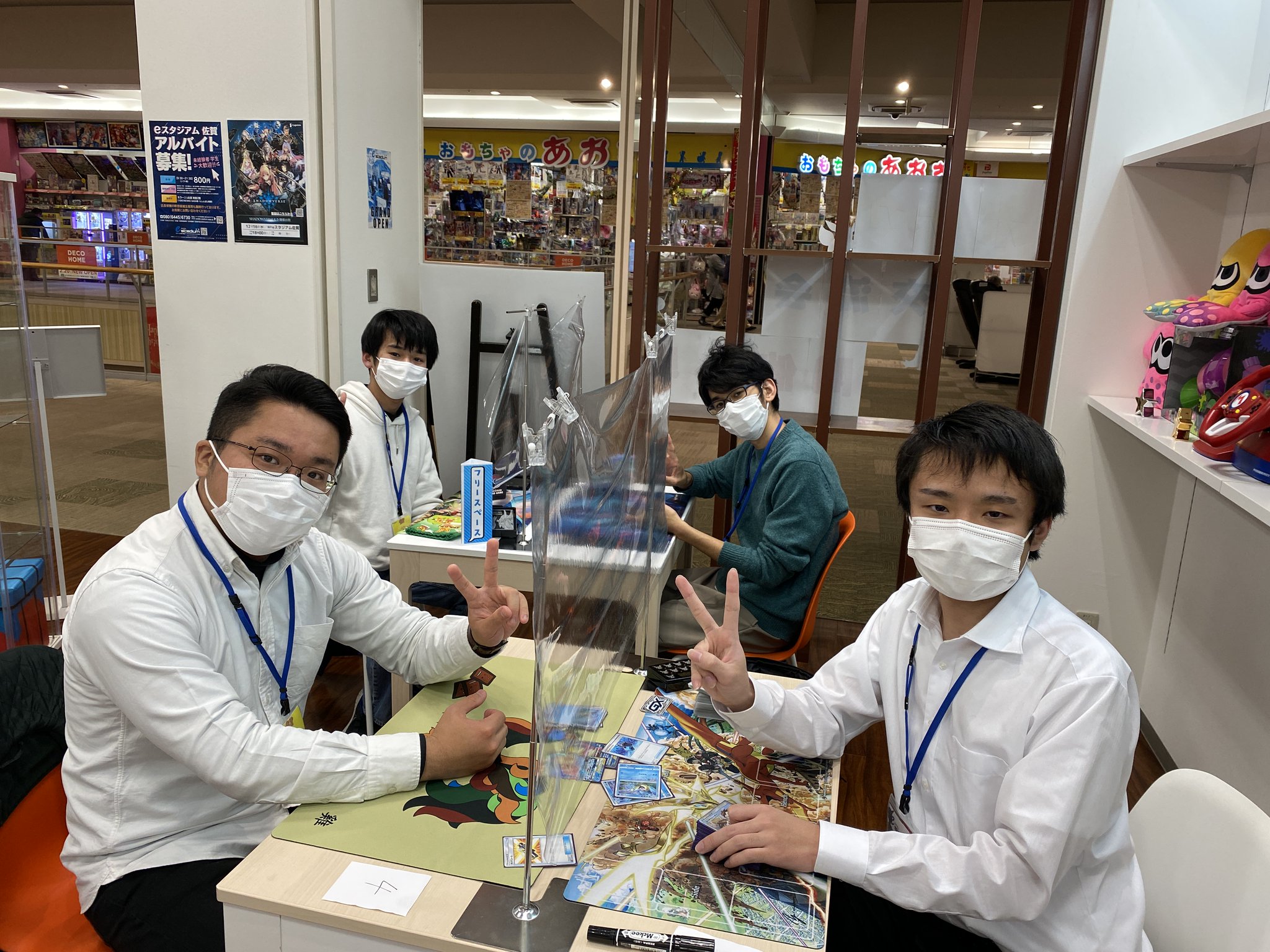 Eスタジアム佐賀 イベント企画大募集 佐賀大学ポケモンサークルさん主催のポケモンカード交流会開催中です 初心者の方も楽しんでいただいてます 盛り上がってますよ Eスタジアム佐賀 ポケモン ポケカ T Co Nwdntvnd