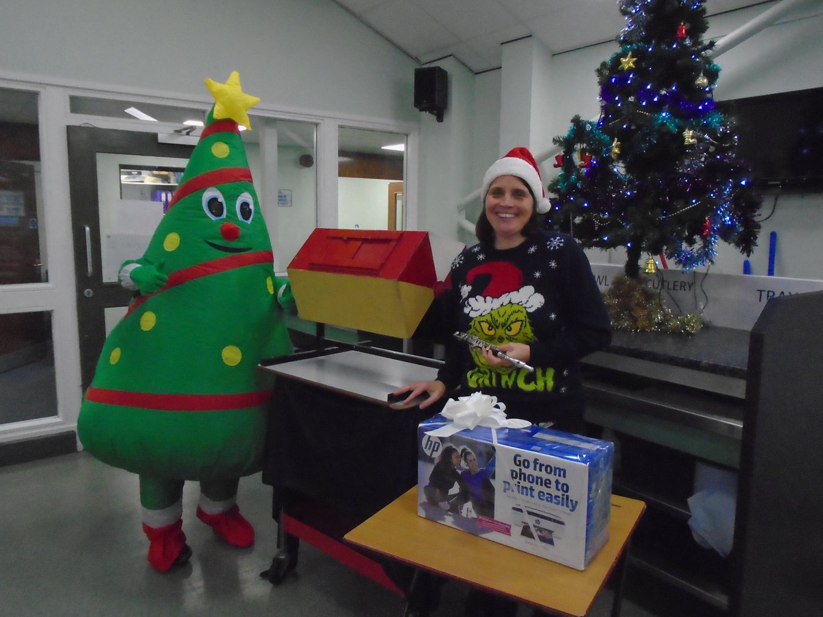 TMB_School's tweet photo. Congratulations to Chloe Goadby who won the 11th day of Christmas prize - an HP printer donated by Tesco and the Cadeby Community Development Trust. Thanks also to @FPMcCann of Cadeby for their incredibly generous donation of £300! https://t.co/TtYBDPVuh2