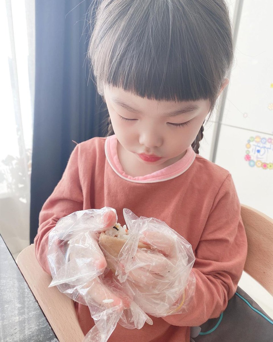 forheeyul's tweet photo. 20201215 moonheeyul's IG update ♡

❣️ Yubuchobab made by Jamjam 😋❤️ https://t.co/Nu6laEfH3Z
