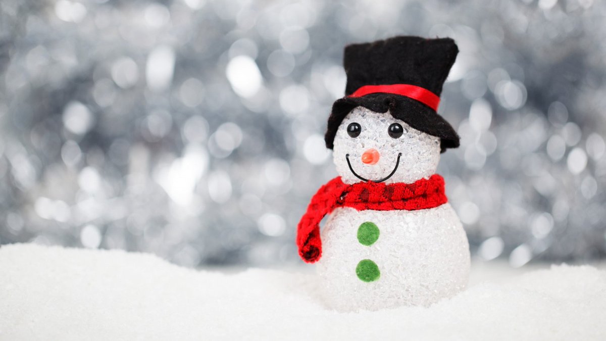 We'll be finishing up for the holidays on Friday 18th December, returning on Tuesday 5th January. We'll respond to any queries as soon as we can after that date.

We hope you all have a lovely Christmas break!