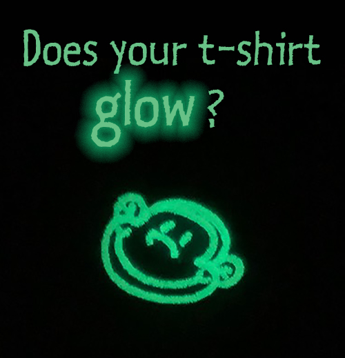 MonkeyMusicNews's tweet photo. Does your Monkey Music T-shirt feature one of our glow-in-the-dark embroidered logos?  
Share your glow pics with us on Instagram, using hashtag #glowmonkey and tag us @monkeymusicuk   

#MonkeyMusicUK #GlowInTheDark #Glow #ChildrensClothes #Merch #MonkeyMusicMerch https://t.co/WxqOM3CowI