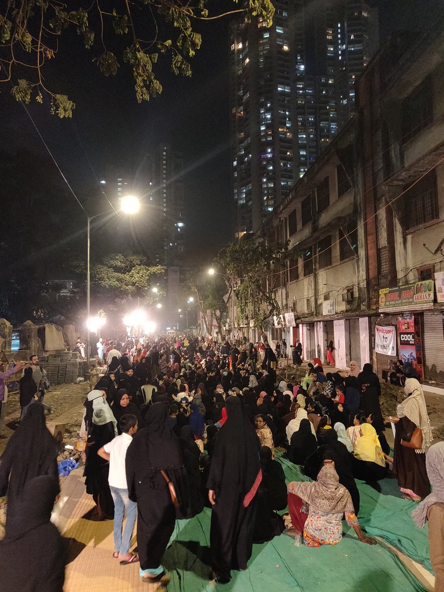 Bombay had a bunch of protests big and small, including one attempted protest against Republic that led to some of us being detained by the police. The inspiring, strong women of Mumbai Bagh constantly faced down harassment by police as well as internal political pressures.
