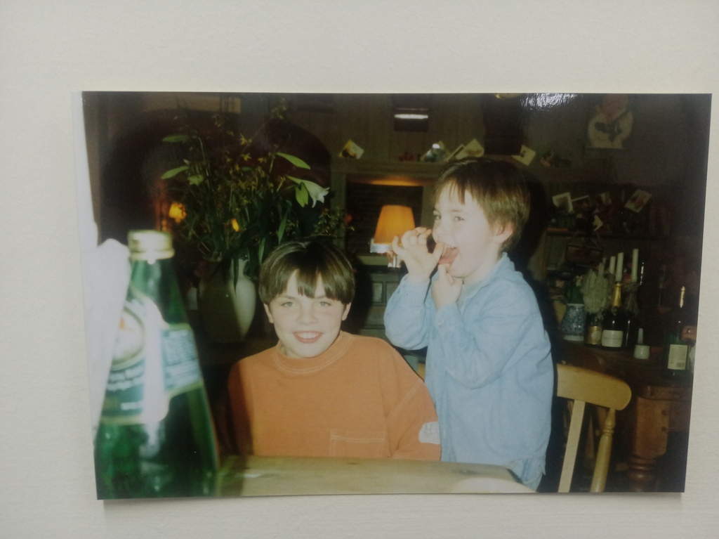 3 days to go. Here is a little reminder of our single for 'Shake': youtube.com/watch?v=pnLbbh…  

Plus evidence that the goofing about started early in the life of the brothers Turner. 

Get clicking on the pre-download link please people: ditto.fm/better-late-th… 

Not long now!