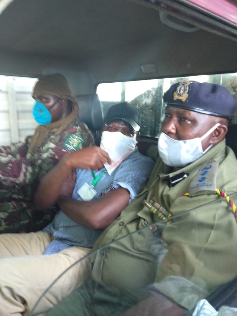nduyamuthama's tweet photo. I have just been arrested with no cause in Diani, Mswambeni and currently been booked at KPA police station. I have numerously been asking the officer why am being arrested, "orders from above!" https://t.co/4rgWRTOFnI