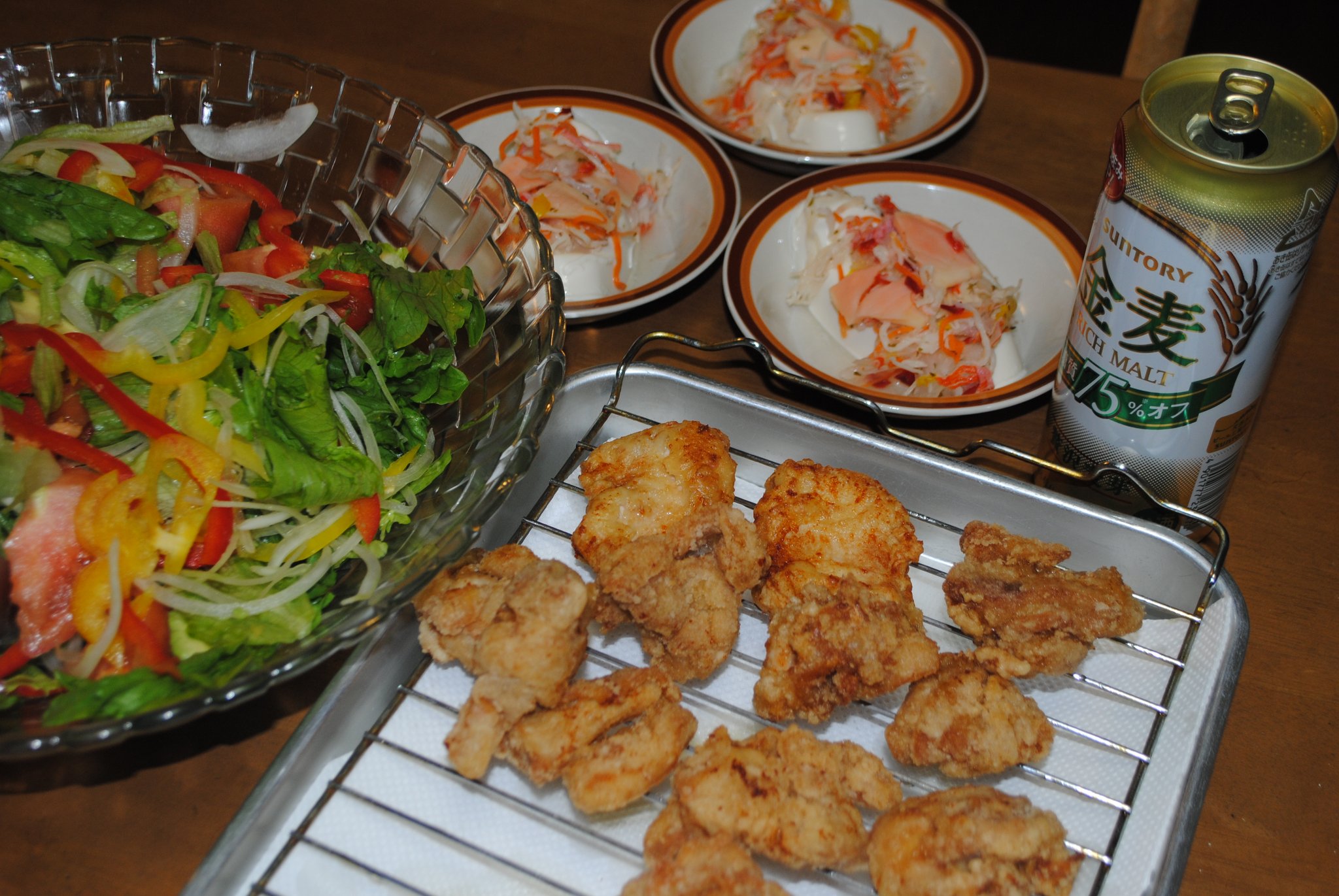 石井有紀子 漫画で描く主婦業 ゆめタウン姫路kcc On Twitter こんばんは いきなり寒いのでキッチンの揚げ油で 暖をとる 紅生姜とり天と唐揚げ 揚げながら飲むのが一番 終わる頃には満腹 坂口先生お子さんにアドバイスいただいたレンコンチップス 少し