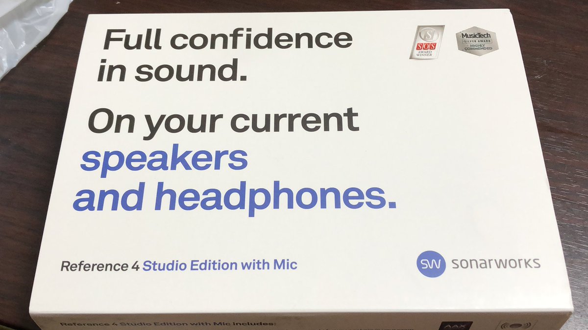 koya_1213's tweet photo. My New Gear...

Reference4 Studio Edition with mic

明日から最強です。

special thanks:@ghetto_funk_ 

#mynewgear #mng #Reference4 https://t.co/eCnAauB3tO
