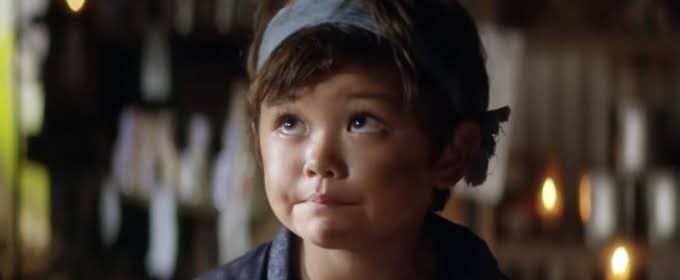 noghost2018's tweet image. #RunningforGrace รักต่างชนชั้นของดช.กำพร้ากับคุณหนู messageกับฉากคลายปมตรงกัน ชอบหนังdiversityนะ ที่สุดคือlocationที่ฮาวายมุมกล้ององค์ประกอบศิลป์คือควักหัวใจให้เลย Joน่ารักมากทั้งตอนเด็กและโต หลงจนตามไปดูสัมฯนางเอกไม่น่าทะนุถนอมเลย😅ดราม่ายังไม่คมแต่น้องเล่นเก่งนะรวมๆคือชอบมาก8.0