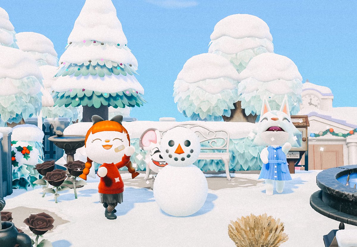 kklacrimosa's tweet photo. we have the very first snowboy on bly hollow! ⛄️ bella and whitney are just as excited as I am 🤍 #acnh https://t.co/cKDDZhXXC3