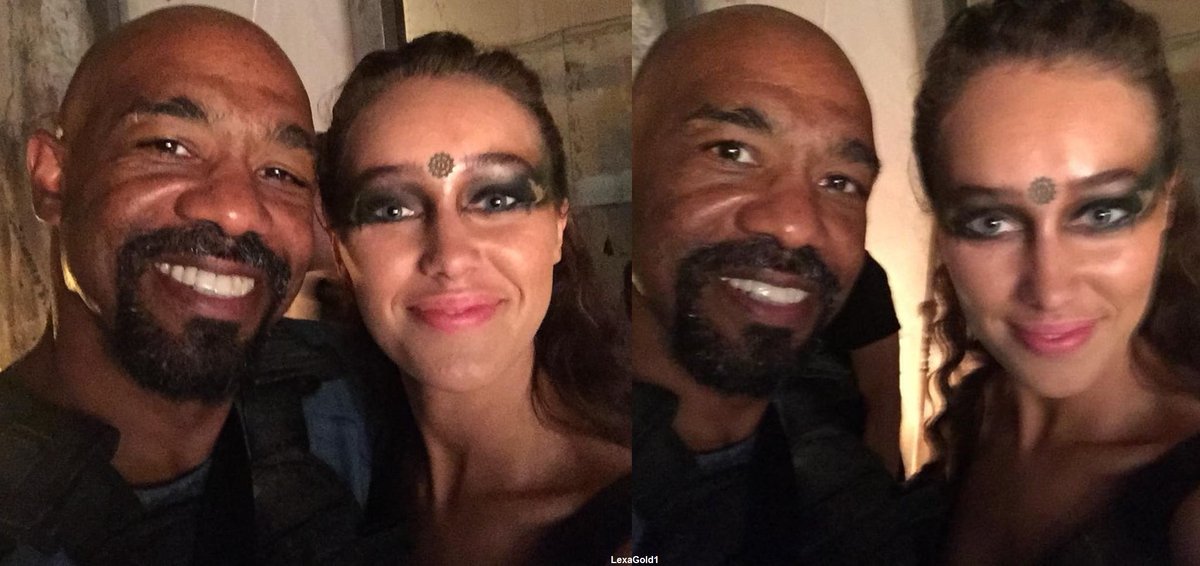 LexaGold1's tweet photo. Iβm never getting over Alycia smiling as Lexa πβ€βΎοΈ
#BTSLexa #AlyciaDebnamCarey https://t.co/63IuxO29m2