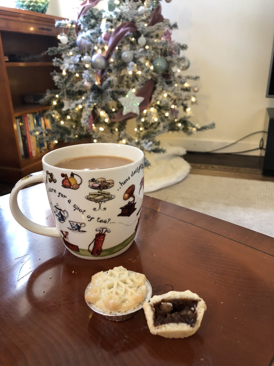 RickyStitcher's tweet photo. @AstonshngLegnds Listening to Mrs Hingley ... with a cup of tea and a mini mince pie or two. They’re yummy (not unlike rich fruit cake filling, without the cake!) - you really should try one. https://t.co/J1m15kUYbY