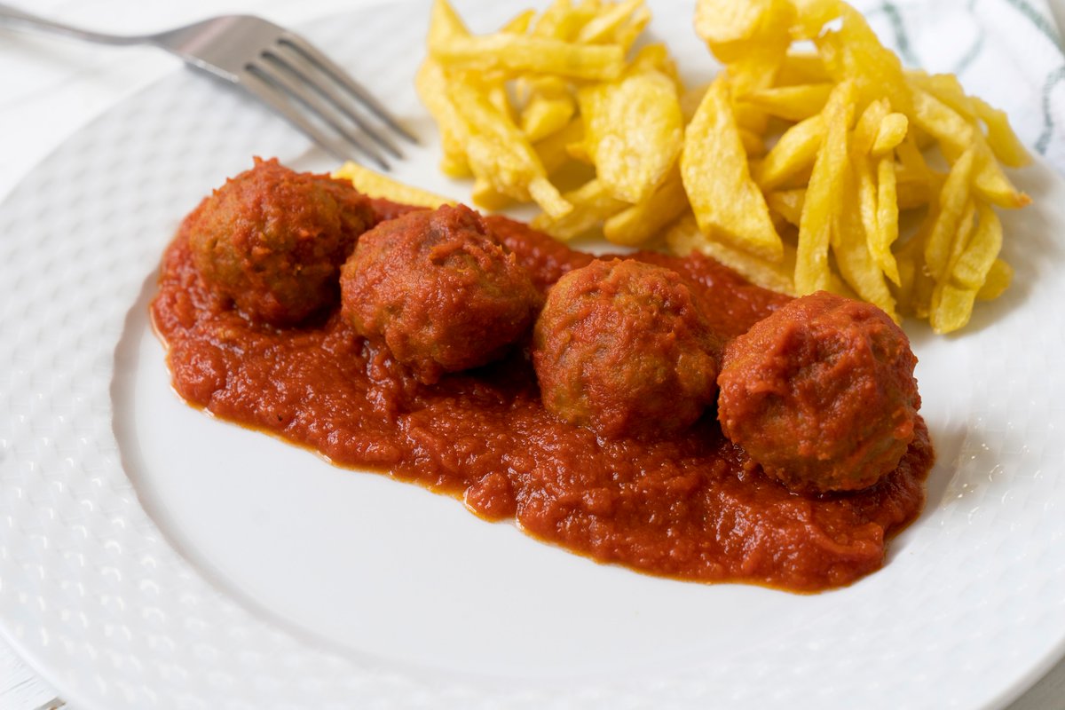 Atuneate's tweet image. Albóndigas de atún rojo @_Balfego  en salsa de tomates, ver más aquí cutt.ly/GhFWWPT.
#atuneate #atunrojo #albondigas #recetas #foodlover