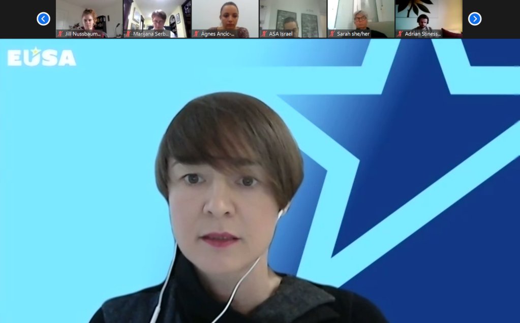 eusaunisport's tweet photo. The European University Sports Association hosted an insightful and interactive webinar and workshop on gender equality on Tuesday, December 15, with a special focus also on the @GetzProject.

➡ https://t.co/s1qqWznaul

#myeusa #eusaunisport #genderequality #getzproject https://t.co/wuARS2BCk3