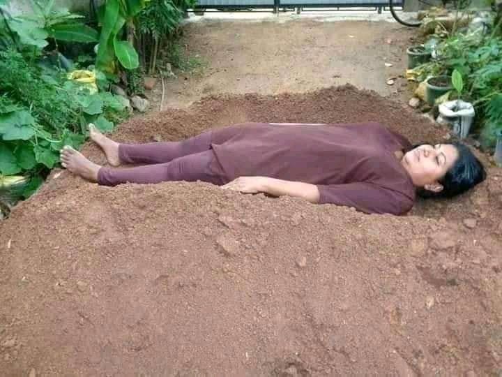 ohhhshidaaa's tweet photo. Tutorial untuk mereka yang sembang kubur masing ii https://t.co/lMObmGgmxf