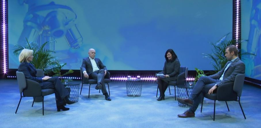 Kohti vaikuttavuusperusteista terveydenhuoltoa: Mitä kaikkea datasta saa terveydenhuollosta irti? Tätä pohtivat <a href="/apitkara/">Anne Pitkäranta</a>, Markus Paananen, <a href="/BonoPetri/">Petri Bono</a> ja <a href="/annelahnajarvi/">Anne Lahnajärvi</a> 
Tule mukaan > tapahtumat.almatalent.fi/terveysalan-ka…
#takasvu @mediuutiset