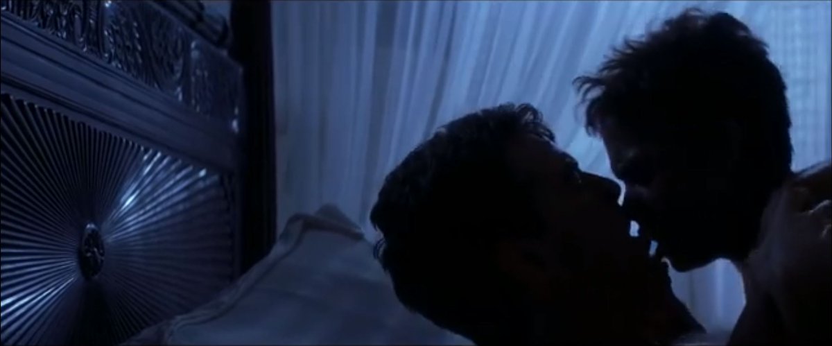 They submitted three Extras of the Week (I think these are in order the picks of  @EleanorMartin,  @rsfrankl and  @JacobSlovin):Mr Krug;Bond and Jinx's overactive tongues;The poor goon who gets lamped in the face when leaving the aeroplane bathroom.