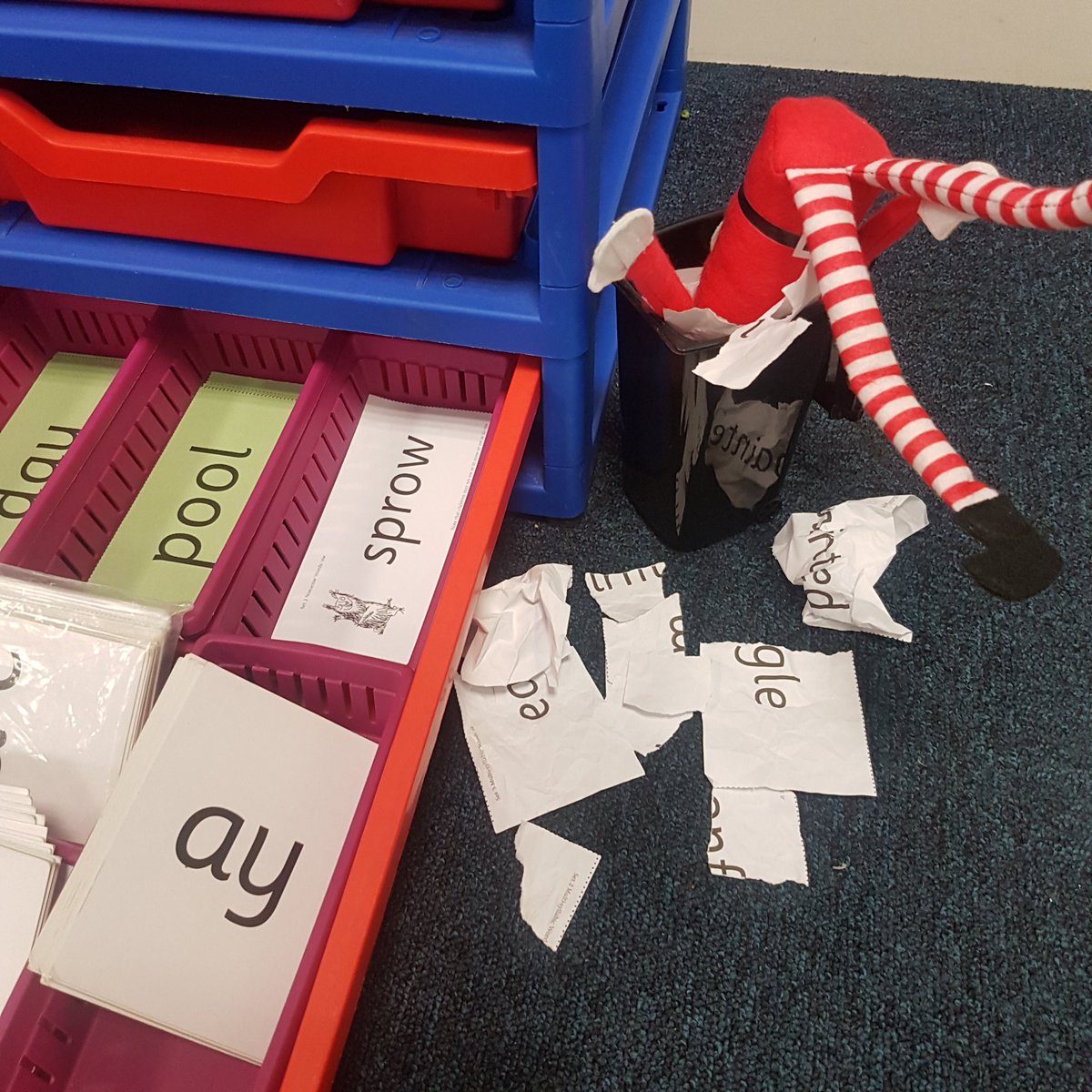 Getting stuck into phonics! 🙊