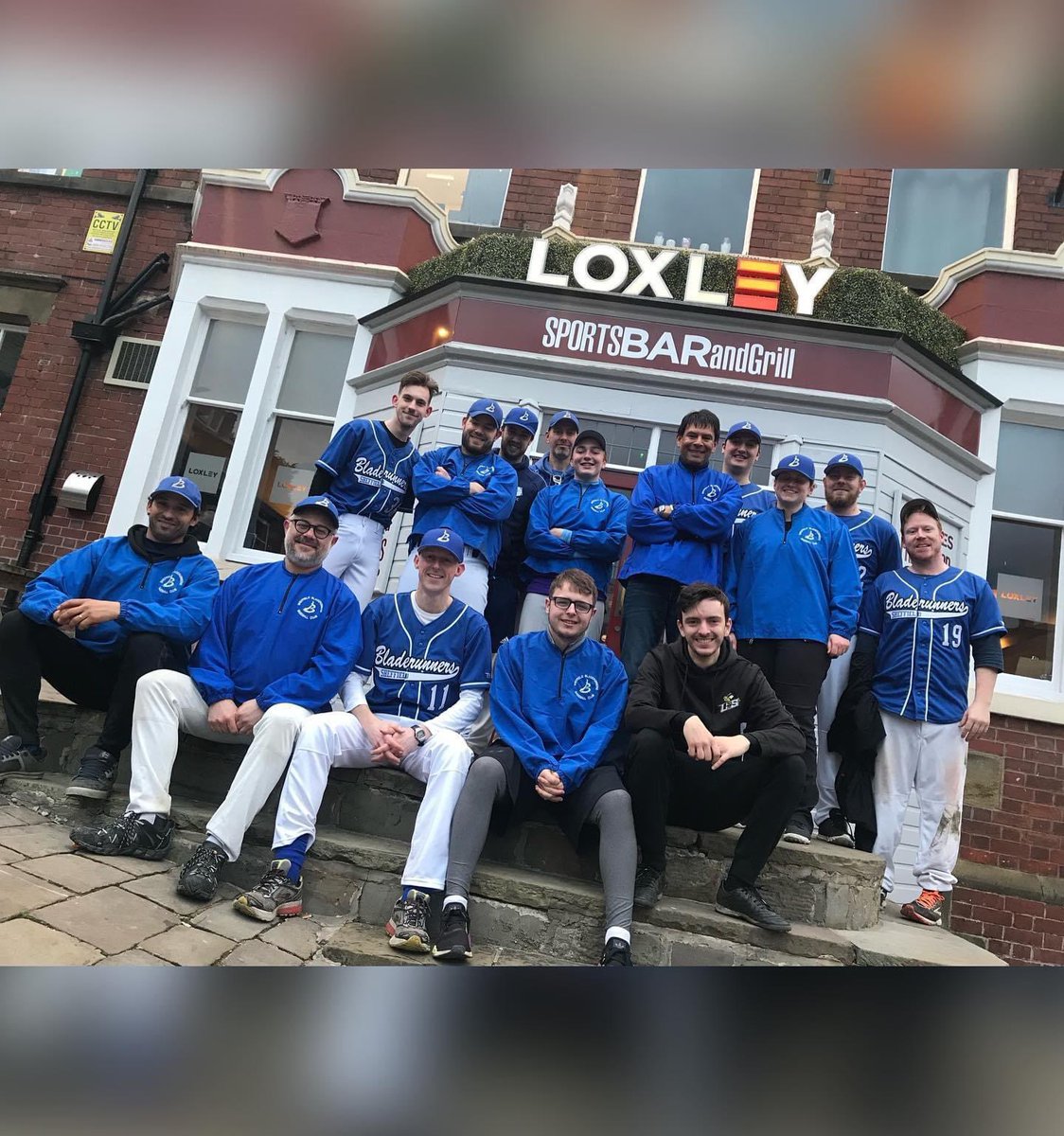 BladerunnersBC's tweet photo. Of course a Bladerunners advent wouldn’t be compete without mentioning the folks at the Loxley. Whether it’s post game/training food and drinks or hosting the annual Bladerunners award night everyone at the Bladerunners looks forward to going to the Loxley. https://t.co/u165D4FCuz