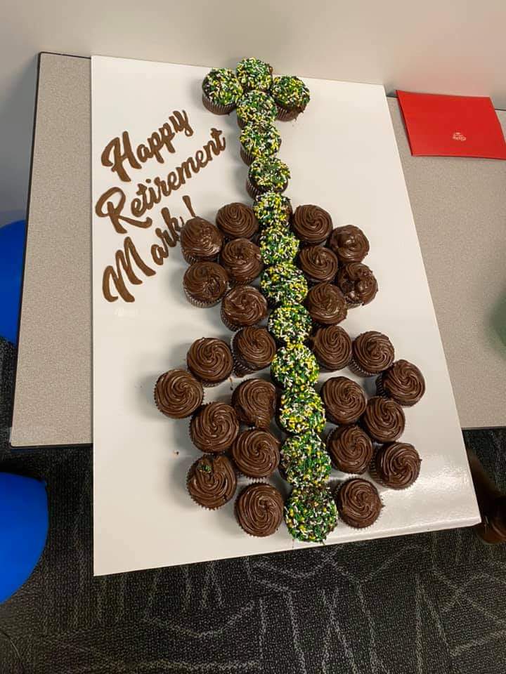 RETdispatchspvr's tweet image. Wishing Operations Supervisor Mark Florence a much deserved Happy Retirement with more than 37 years of TPS service. The Radio Room will never be the same. Rock on friend! @torontopolice @TPAca @TPSOperations @DeputyPeterYuen @ShawnaCoxon @Fergy5846