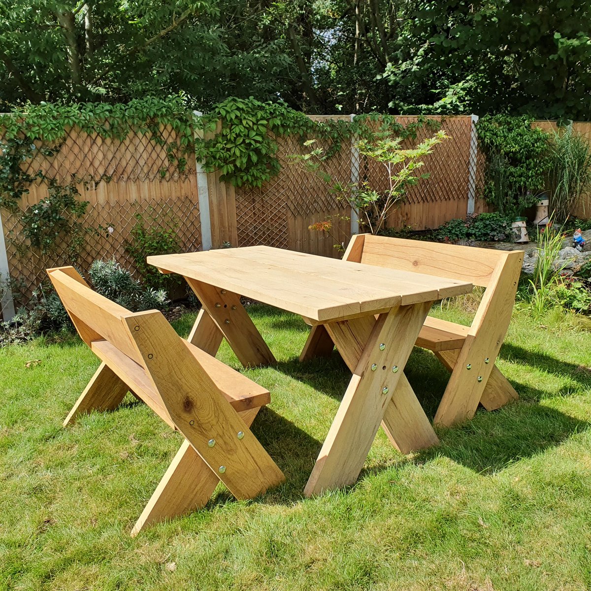 BarnMiddle's tweet image. Outdoor Wooden Table and Chairs, Patio Table and Chairs, Garden Table &amp;amp; Chair Set, Oak Furniture, 1 Table and 3 Chairs, Modern Furniture tuppu.net/11d084c9  #PatioTables