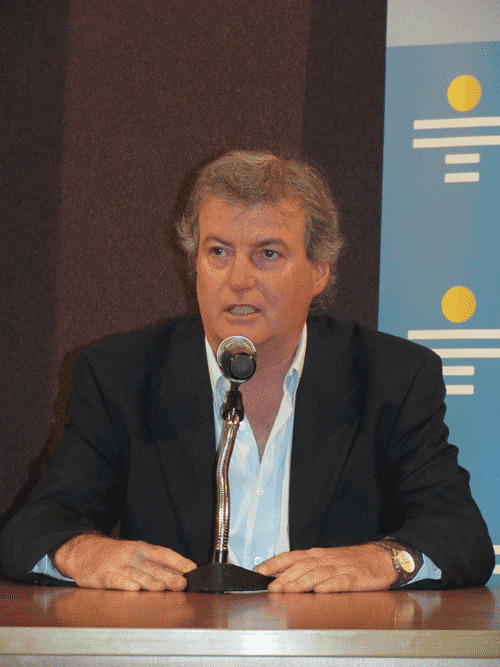 ASSEcomunica's tweet photo. Autoridades y funcionarios de ASSE, lamentan profundamente el fallecimiento del Dr. Enrique Soto, quien fuera Vicepresidente de esta Institución y un destacado profesional de la Salud. Hacen llegar su más sentido pésame a su familia, amigos y compañeros https://t.co/IdonWIYAfL