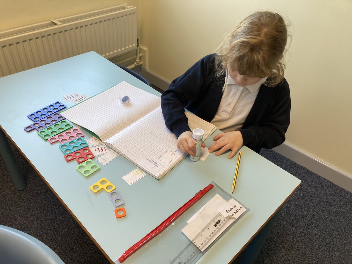 KHPAMissD tweet media