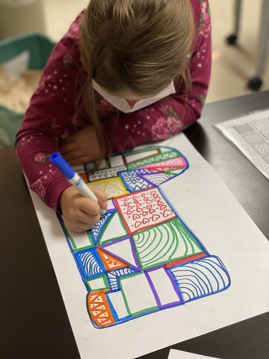 2nd graders are now pattern experts! We’re turning our markers into paint for this mini lesson! 🤗❤️ <a href="/JustinJags/">Justin Elementary</a> <a href="/NISDFineArts/">NISD Fine Arts</a> #lovemyjob #elementaryart