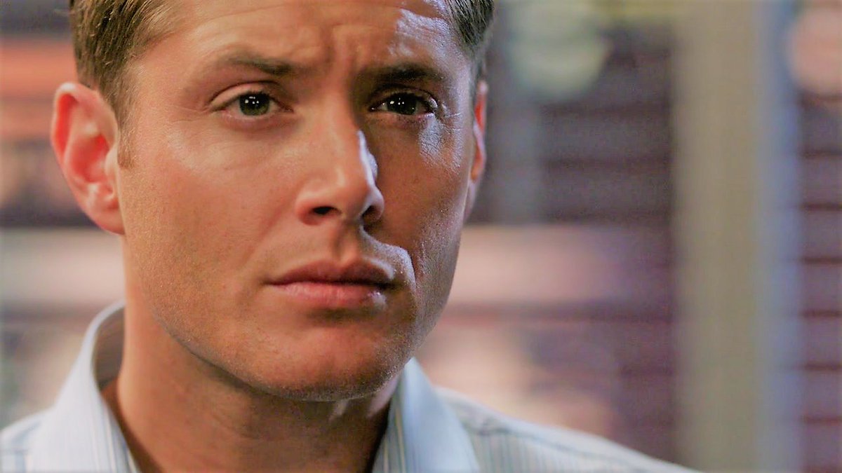 Dean chooses Sam over career.Sam tries to persuade Dean to start hunting together. Dean refuses at first.Dean: You don’t know me, pal. You should go.Later Sam quits, Dean does the same. He chooses Sam again, without even knowing that Sam is his brother. #supernatural   4x17