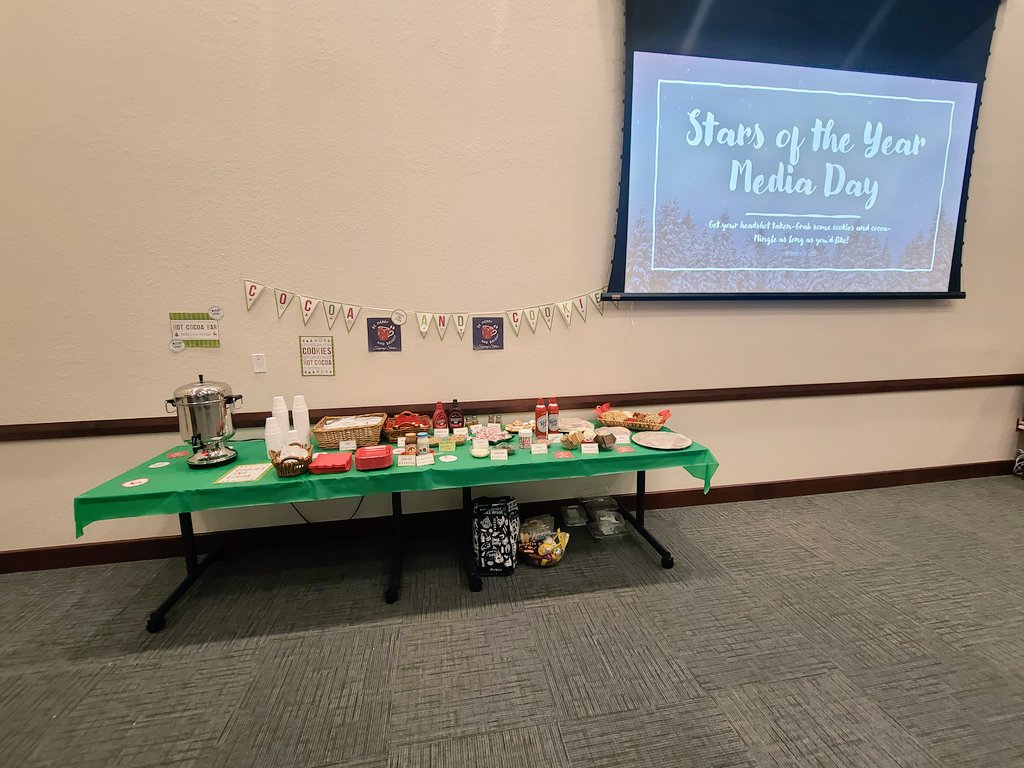 TechyBecky7's tweet image. Thank you @IRCSchools for this delicious hot cocoa and cookie bar for Teachers and Employees of the year! It was so &quot;sweet&quot;! 🥰 #SPARK_IT #SDIRCStrongerTogether