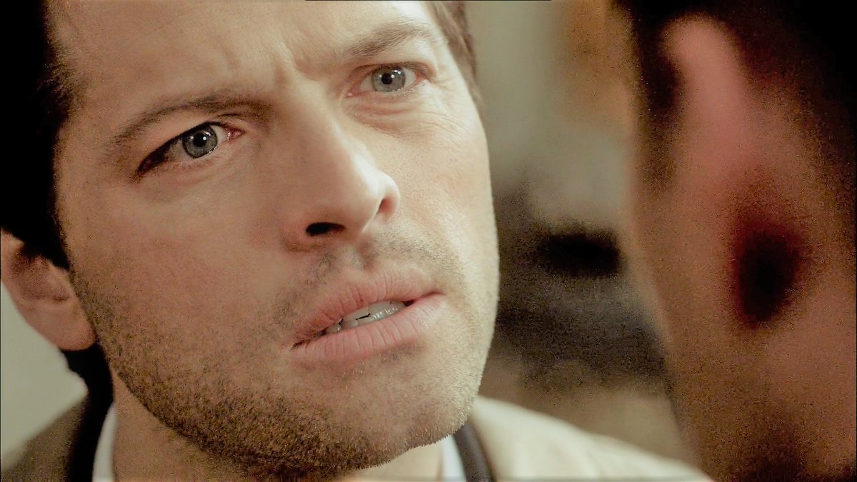Dean chooses Sam over paradise.Castiel: In paradise all is forgiven. You’ll be at peace. Peace and paradise for Dean is being with Sammy. #supernatural   4x22