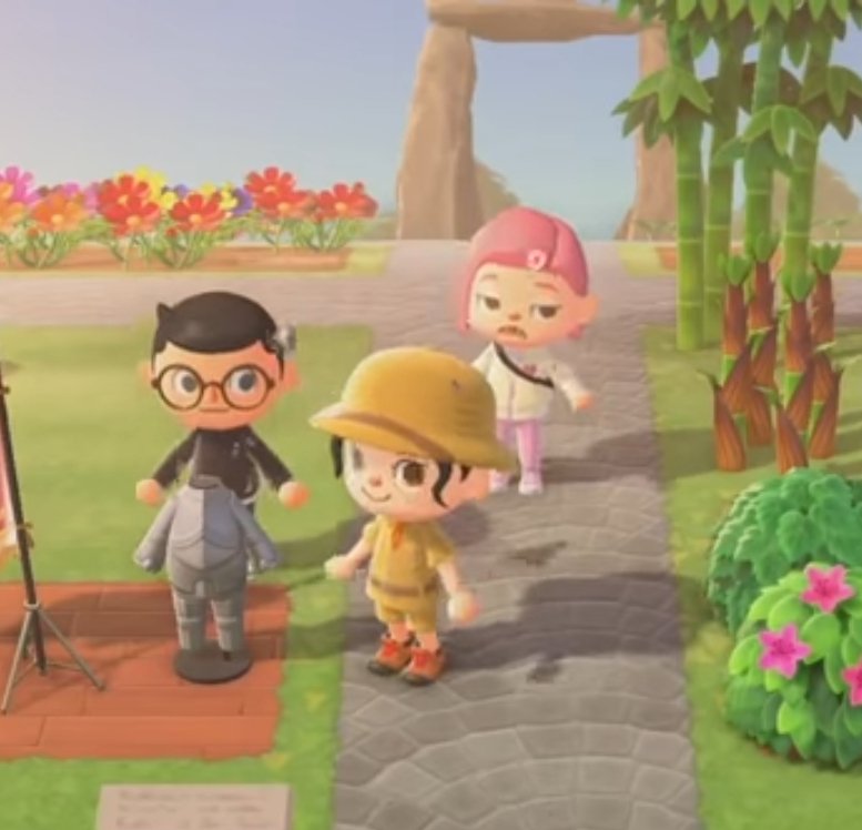 ConfusedMerrell's tweet image. From being a tour guide in animal crossing to being a tour guide irl😅

@VanessaMerrell @veronicamerrell @MerrellTwins