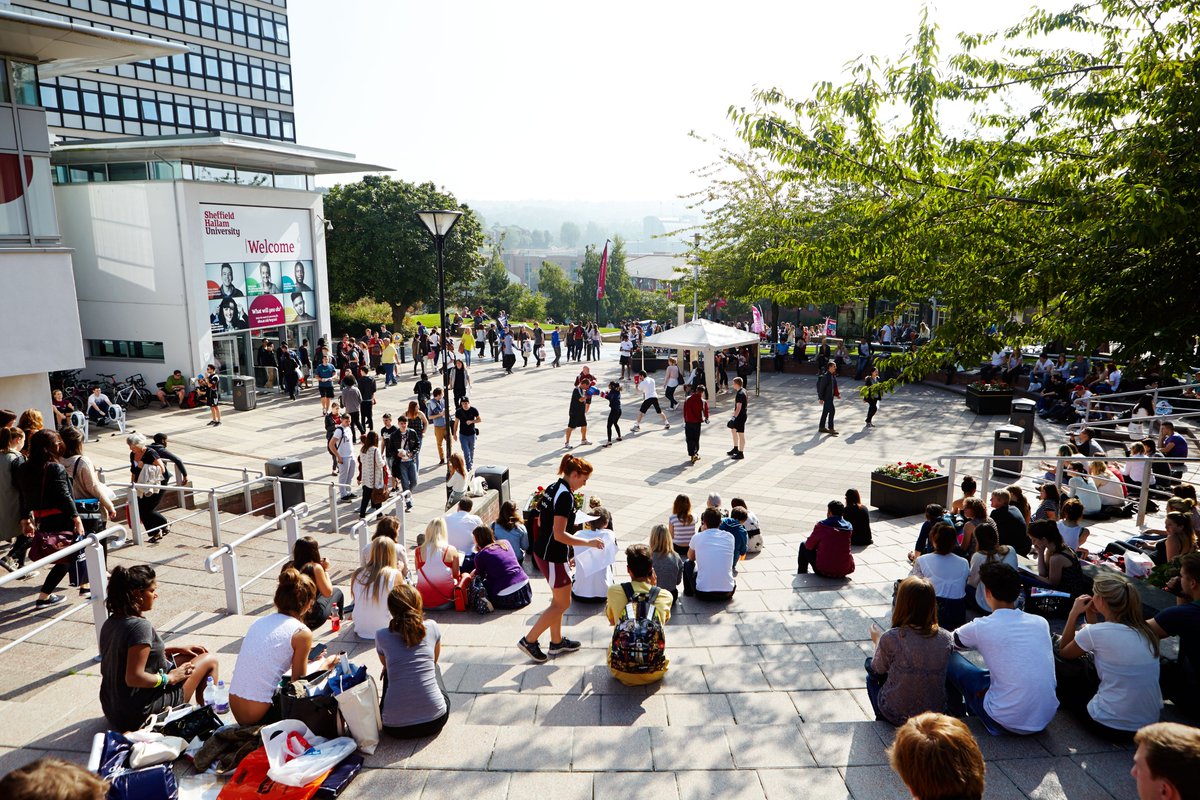  Our  @GROW_Mentoring programme has so far    partnered over 340 school pupils in the region with a    graduate mentor to support their learning This academic year, more than 1,600 of our students    did 41,000 hours volunteering with local charities