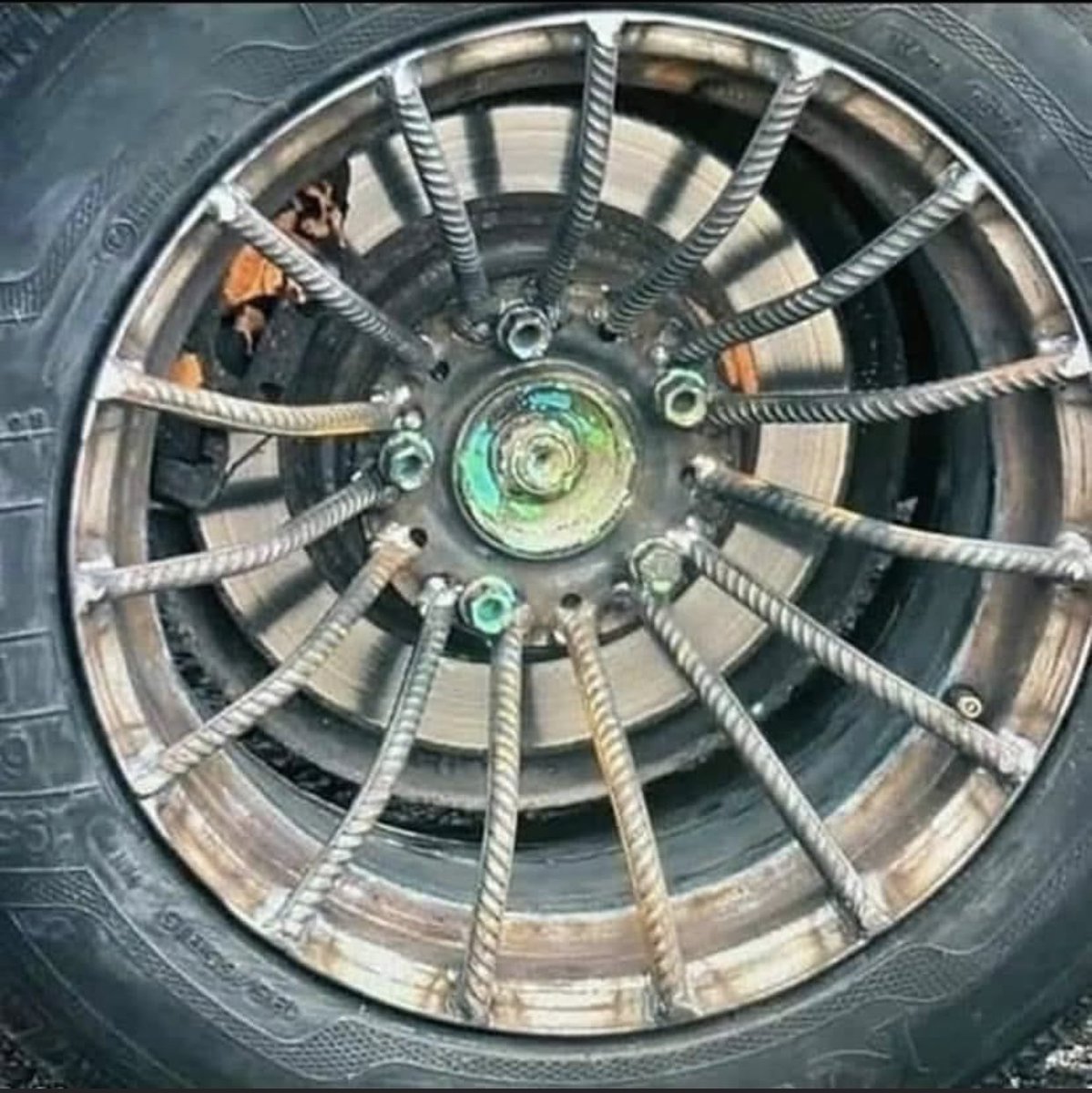 carguments2016's tweet photo. The show sorted proved that this is what @TheSmokingTire see’s when someone says they have replica wheels... https://t.co/yvDpol3GUm