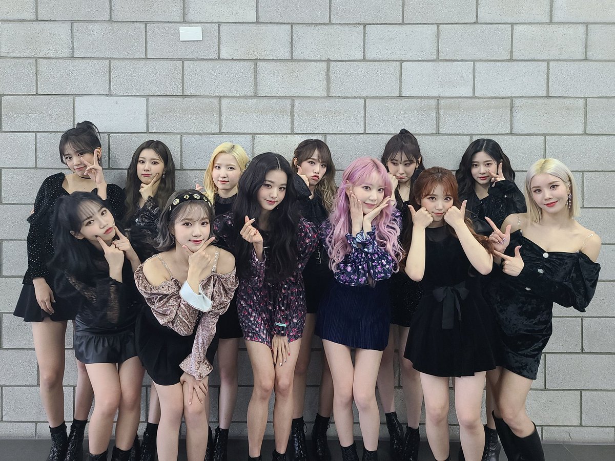 jangwonyi's tweet photo. i can’t keep myself away to think how long live with precious moments eternally. if only the sweetness never ceased to touch my lips, and the flutters it evokes nevermore faded away (｡•᎔•｡) you know, wizzies? we got our #first_place today and that’s all sorts of the reason - https://t.co/IQOjC3qKYe